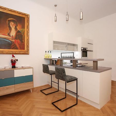 Luxusapartment Altes Rathhaus เวียนนา ภายนอก รูปภาพ