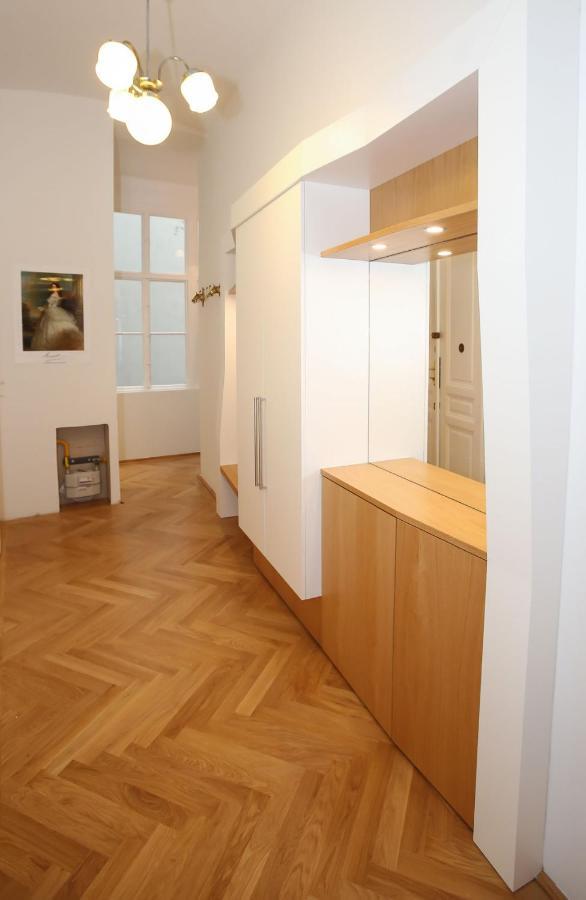 Luxusapartment Altes Rathhaus เวียนนา ภายนอก รูปภาพ