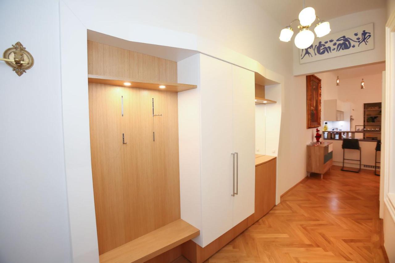 Luxusapartment Altes Rathhaus เวียนนา ภายนอก รูปภาพ
