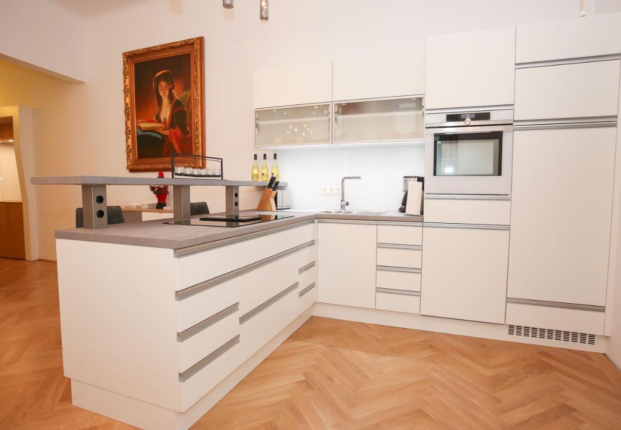 Luxusapartment Altes Rathhaus เวียนนา ภายนอก รูปภาพ