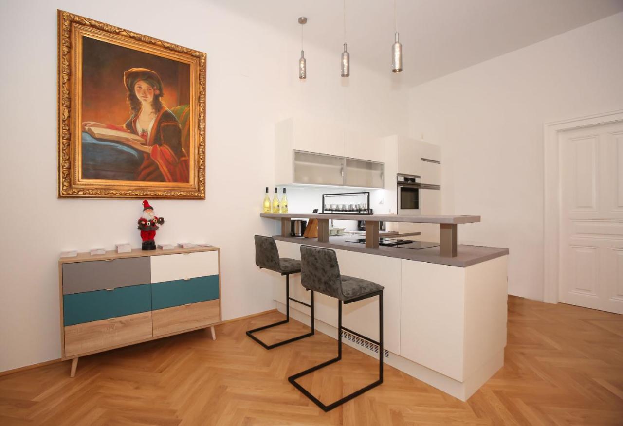 Luxusapartment Altes Rathhaus เวียนนา ภายนอก รูปภาพ
